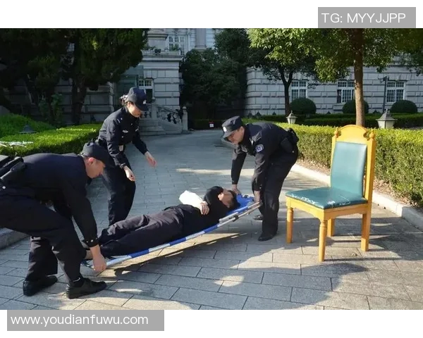 深入分析上海攀岩队边路渗透战术的独特魅力与实战应用