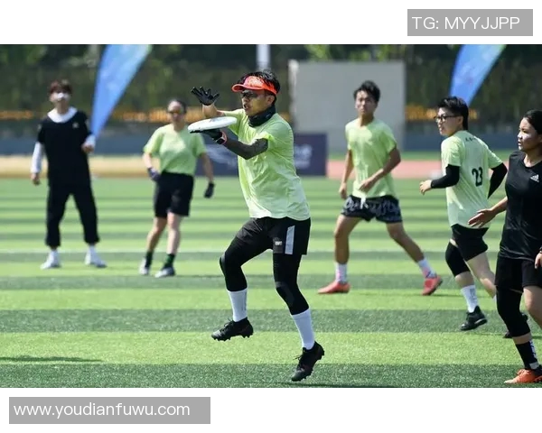 西安飞盘队的崛起与奋斗：极限运动联赛中的青春故事