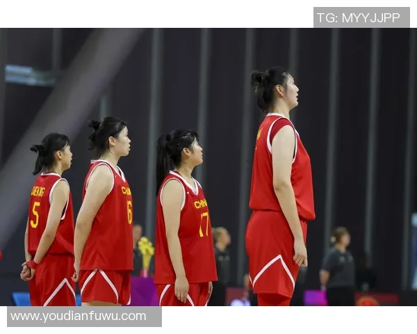 泰国女篮与中国香港女篮激战正酣争夺亚洲篮球赛重要胜利