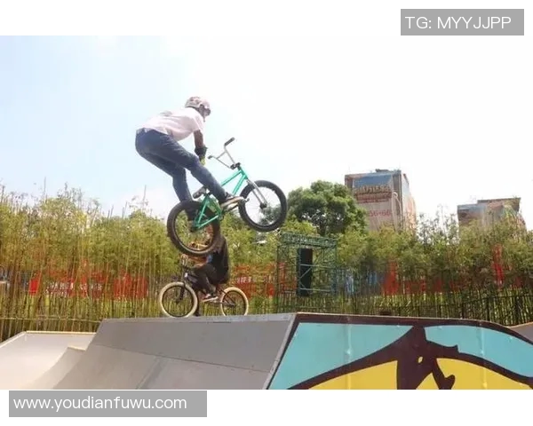 重庆街舞队以99分领跑极限运动世界杯积分榜展现出色实力