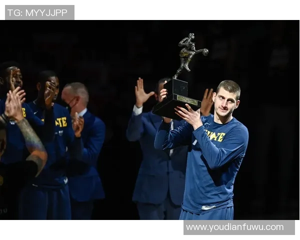 伊萨克的传奇旅程与时代变迁的深刻影响探讨